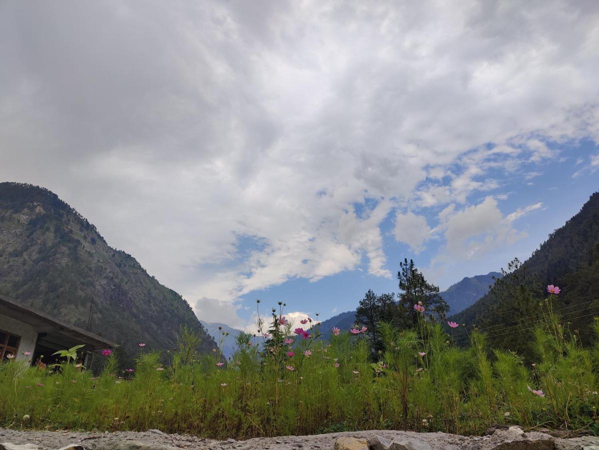Breathe Inn Kasol Esterno foto