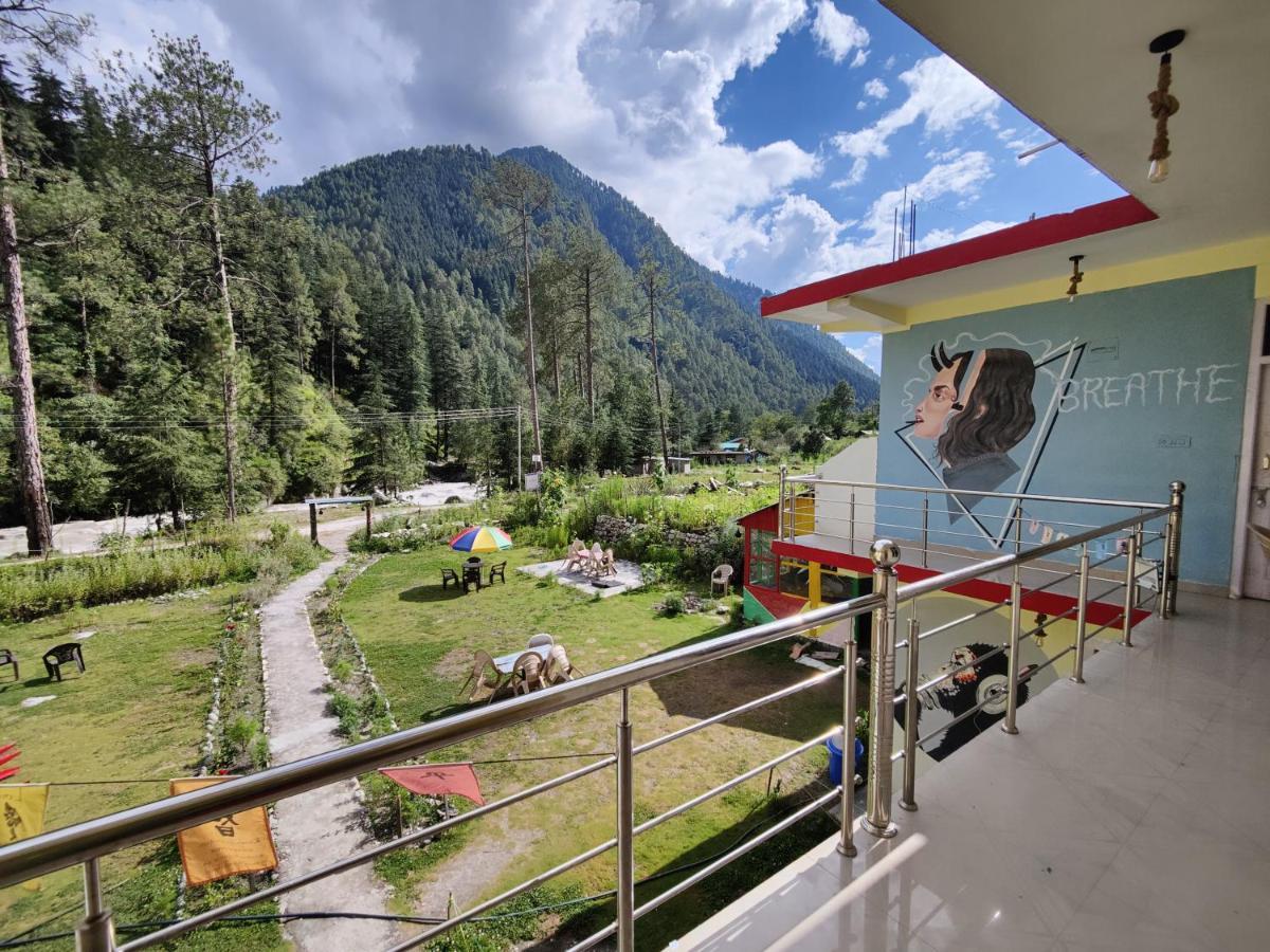 Breathe Inn Kasol Esterno foto