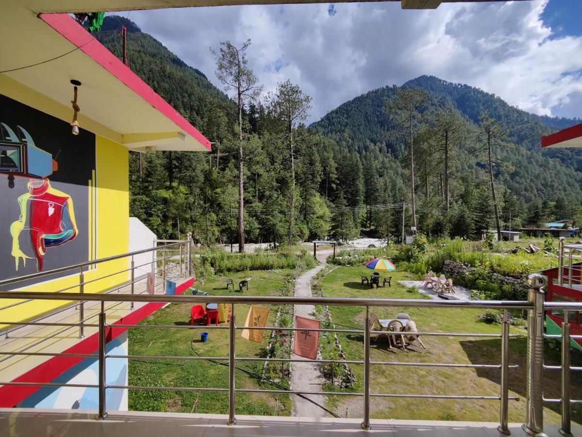 Breathe Inn Kasol Esterno foto