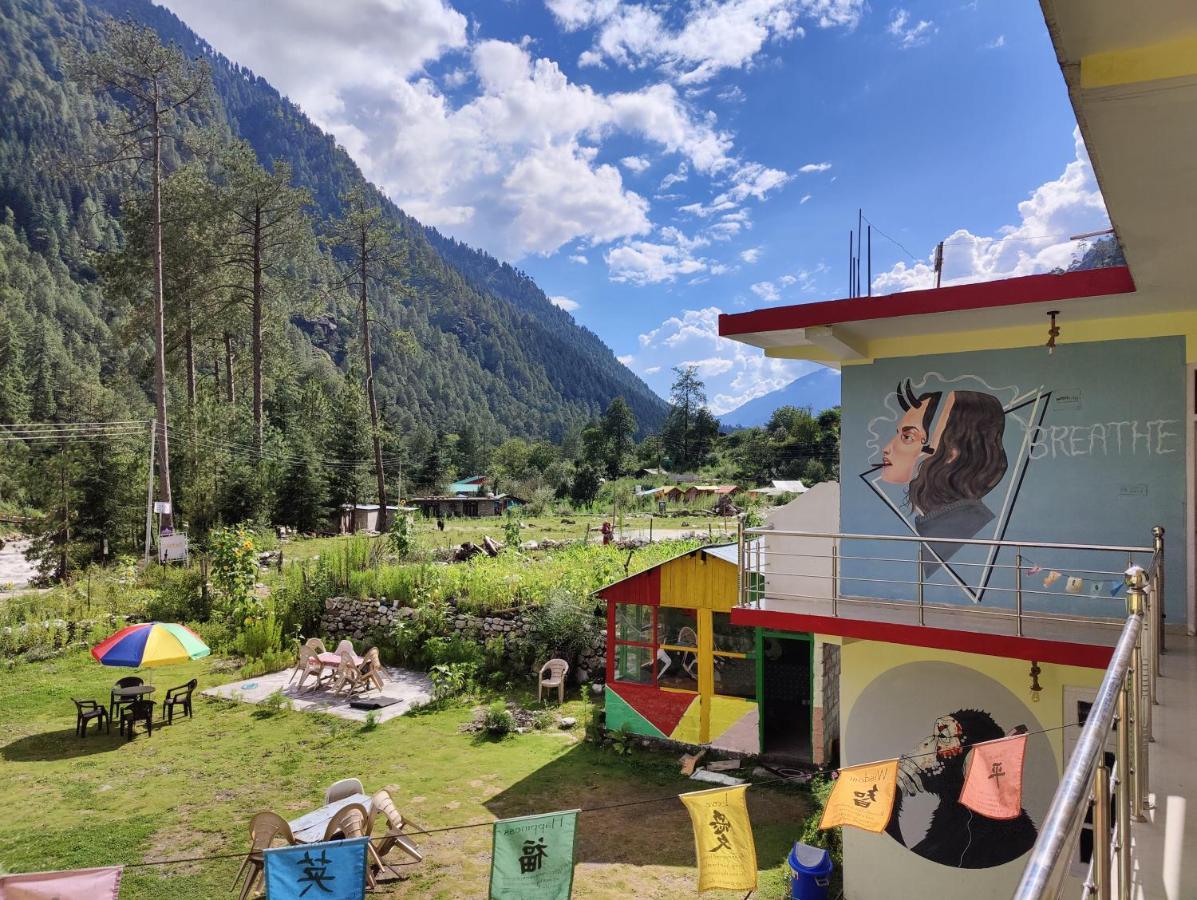 Breathe Inn Kasol Esterno foto