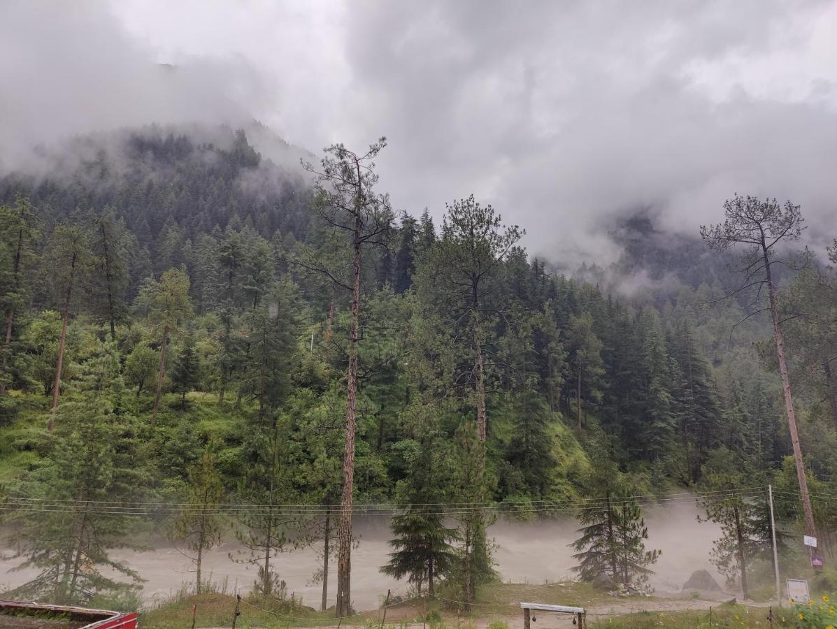 Breathe Inn Kasol Esterno foto
